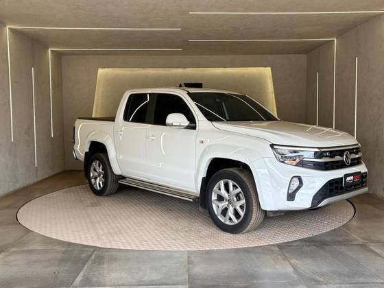 VOLKSWAGEN AMAROK 3.0 V6 TDI DIESEL HIGHLINE CD 4MOTION AUTOMÁTICO VOLKSWAGEN AMAROK 3.0 V6 TDI DIESEL HIGHLINE CD 4MOTION AUTOMÁTICO